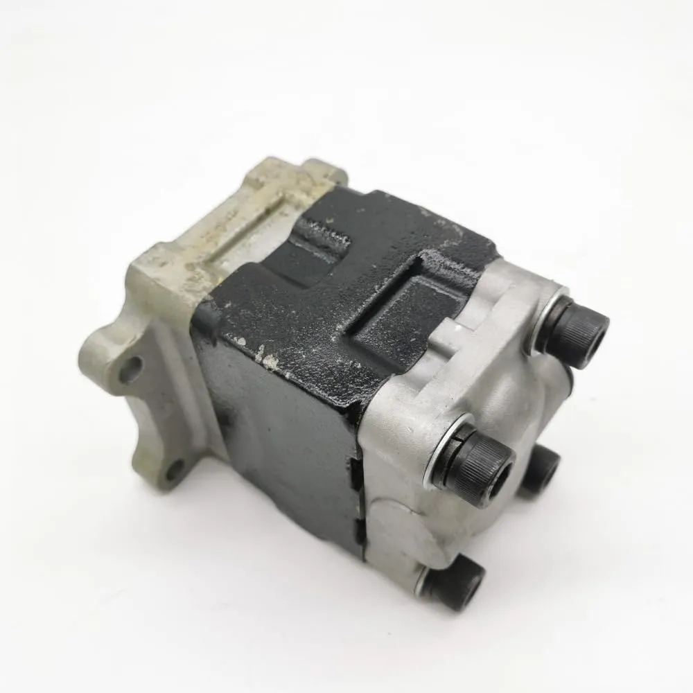 Komatsu Excavator Gear Pump 708-3S-04570 708-3S-04571 for PC40MR-2 PC45MR-3 PC50MR-2 PC55MR-3